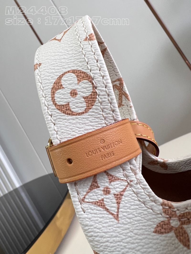 Louis Vuitton Hobo Bags